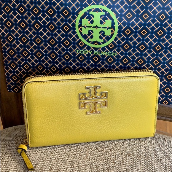 britten zip continental wallet